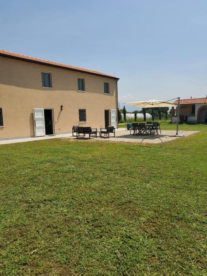 Вилла Agriturismo I Casali Fiumaretta di Ameglia Экстерьер фото